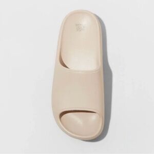 Wild Fable Cream Slippers Minimalist Design